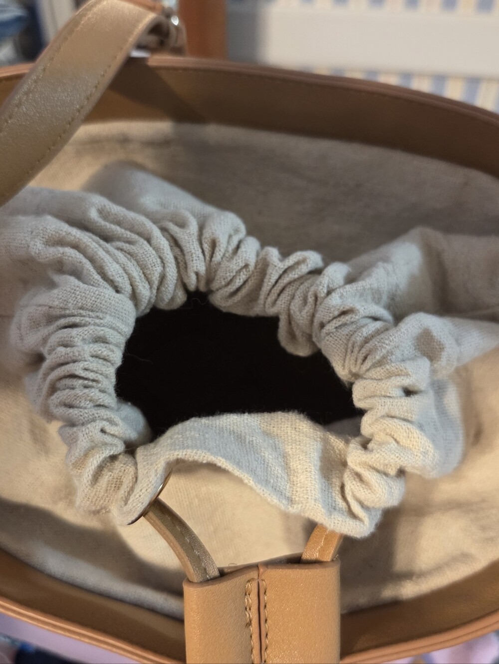 TOMMY BAHAMA Bucket Bag Woven - Picture 4 of 4